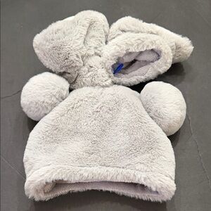 Bunny hat with matching gray booties